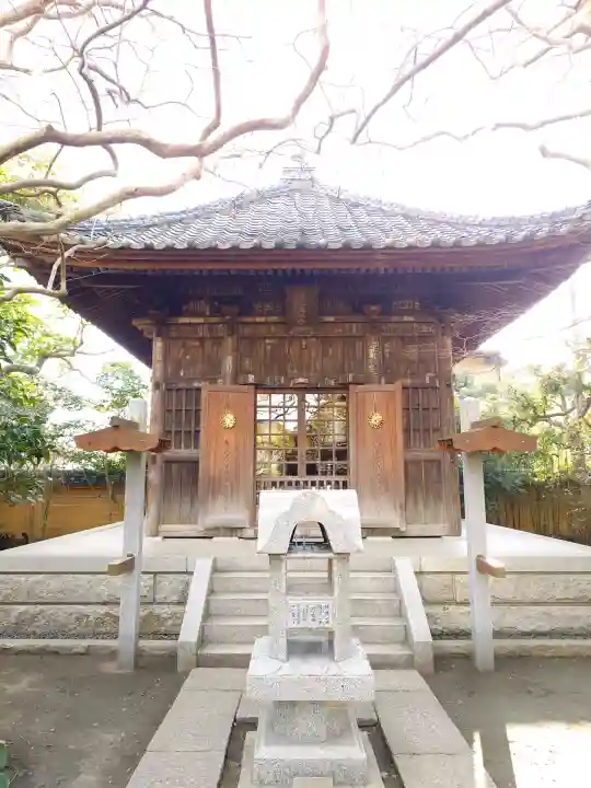 宝戒寺の{uncategorized: "未分類", other: "その他", undefined: "問題あり", building: "その他建物", grave: "お墓", sacred_gate: "鳥居", guardian: "狛犬", statue: "像", buddha: "仏像", history: "歴史", nature: "自然", garden: "庭園", animal: "動物", pagoda: "塔", temizu: "手水舎", mountain_gate: "山門・神門", sanctuary: "本殿・本堂", subordinate: "末社・摂社", art: "芸術", scenery: "景色", jizo: "地蔵", ema: "絵馬", goshuin: "御朱印", omikuji: "おみくじ", items: "授与品その他", amulet: "お守り", goshuincho: "御朱印帳", eats: "食事", festival: "お祭り", votive_dance: "神楽", shichigosan: "七五三参", wedding: "結婚式", experience: "体験その他", initially: "初詣", around: "周辺", anti_infection: "感染症対策"}