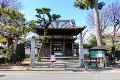 本光寺の山門・神門