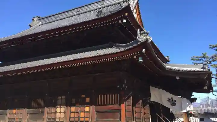 信濃國分寺の本殿・本堂