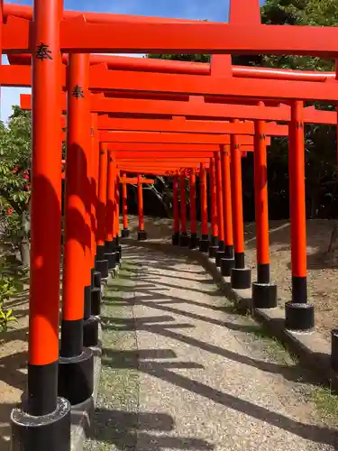 高山稲荷神社の鳥居