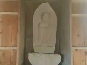 子育地蔵尊の仏像