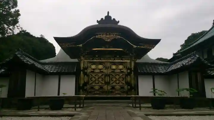 建長寺の{uncategorized: "未分類", other: "その他", undefined: "問題あり", building: "その他建物", grave: "お墓", sacred_gate: "鳥居", guardian: "狛犬", statue: "像", buddha: "仏像", history: "歴史", nature: "自然", garden: "庭園", animal: "動物", pagoda: "塔", temizu: "手水舎", mountain_gate: "山門・神門", sanctuary: "本殿・本堂", subordinate: "末社・摂社", art: "芸術", scenery: "景色", jizo: "地蔵", ema: "絵馬", goshuin: "御朱印", omikuji: "おみくじ", items: "授与品その他", amulet: "お守り", goshuincho: "御朱印帳", eats: "食事", festival: "お祭り", votive_dance: "神楽", shichigosan: "七五三参", wedding: "結婚式", experience: "体験その他", initially: "初詣", around: "周辺", anti_infection: "感染症対策"}