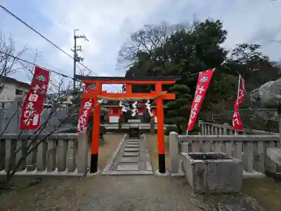 龍田神社の{uncategorized: "未分類", other: "その他", undefined: "問題あり", building: "その他建物", grave: "お墓", sacred_gate: "鳥居", guardian: "狛犬", statue: "像", buddha: "仏像", history: "歴史", nature: "自然", garden: "庭園", animal: "動物", pagoda: "塔", temizu: "手水舎", mountain_gate: "山門・神門", sanctuary: "本殿・本堂", subordinate: "末社・摂社", art: "芸術", scenery: "景色", jizo: "地蔵", ema: "絵馬", goshuin: "御朱印", omikuji: "おみくじ", items: "授与品その他", amulet: "お守り", goshuincho: "御朱印帳", eats: "食事", festival: "お祭り", votive_dance: "神楽", shichigosan: "七五三参", wedding: "結婚式", experience: "体験その他", initially: "初詣", around: "周辺", anti_infection: "感染症対策"}