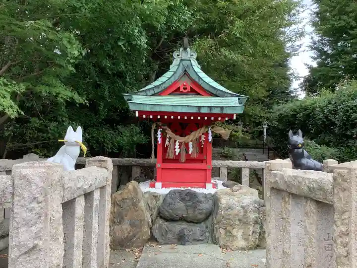 堤治神社の末社・摂社