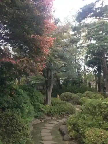 妙寿寺の庭園