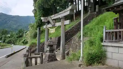 月山神社の鳥居