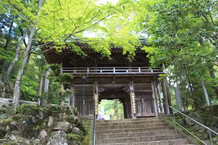 大窪寺の山門・神門
