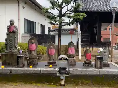 長久寺の地蔵