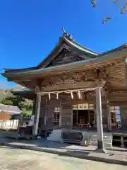 鶴谷八幡宮の本殿