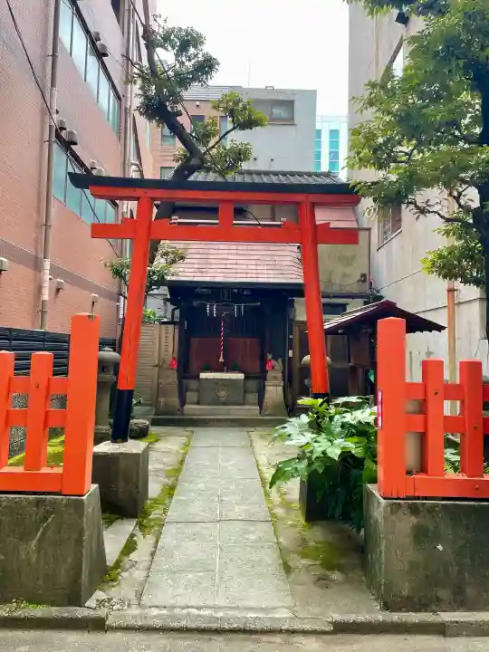 出世稲荷神社(柳森神社境外摂社)(東京都)