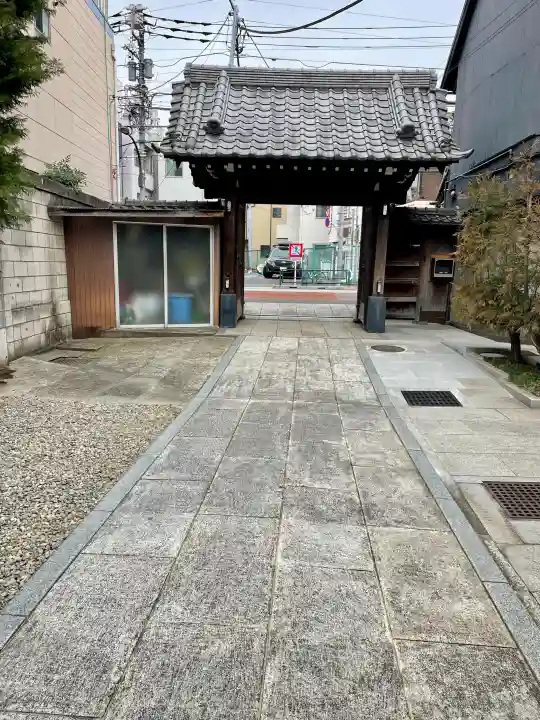天眼寺の{uncategorized: "未分類", other: "その他", undefined: "問題あり", building: "その他建物", grave: "お墓", sacred_gate: "鳥居", guardian: "狛犬", statue: "像", buddha: "仏像", history: "歴史", nature: "自然", garden: "庭園", animal: "動物", pagoda: "塔", temizu: "手水舎", mountain_gate: "山門・神門", sanctuary: "本殿・本堂", subordinate: "末社・摂社", art: "芸術", scenery: "景色", jizo: "地蔵", ema: "絵馬", goshuin: "御朱印", omikuji: "おみくじ", items: "授与品その他", amulet: "お守り", goshuincho: "御朱印帳", eats: "食事", festival: "お祭り", votive_dance: "神楽", shichigosan: "七五三参", wedding: "結婚式", experience: "体験その他", initially: "初詣", around: "周辺", anti_infection: "感染症対策"}