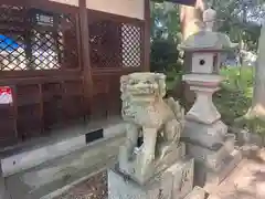 八剣神社の狛犬