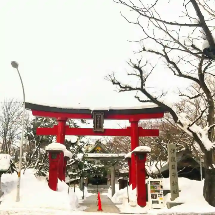 彌彦神社 (伊夜日子神社)の鳥居