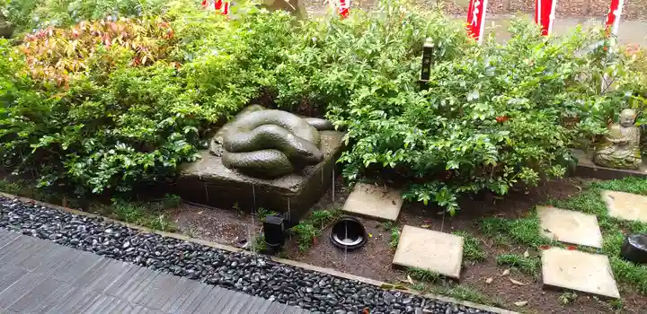 増上寺塔頭 三縁山 宝珠院の狛犬