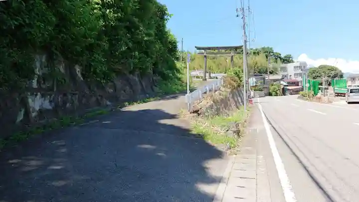 鮑玉白珠比咩命神社の周辺