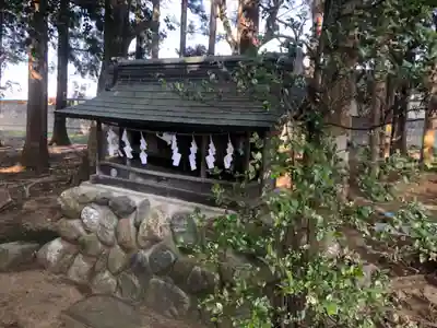 稲乃比売神社の末社・摂社