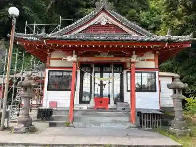 菅原神社の{uncategorized: "未分類", other: "その他", undefined: "問題あり", building: "その他建物", grave: "お墓", sacred_gate: "鳥居", guardian: "狛犬", statue: "像", buddha: "仏像", history: "歴史", nature: "自然", garden: "庭園", animal: "動物", pagoda: "塔", temizu: "手水舎", mountain_gate: "山門・神門", sanctuary: "本殿・本堂", subordinate: "末社・摂社", art: "芸術", scenery: "景色", jizo: "地蔵", ema: "絵馬", goshuin: "御朱印", omikuji: "おみくじ", items: "授与品その他", amulet: "お守り", goshuincho: "御朱印帳", eats: "食事", festival: "お祭り", votive_dance: "神楽", shichigosan: "七五三参", wedding: "結婚式", experience: "体験その他", initially: "初詣", around: "周辺", anti_infection: "感染症対策"}