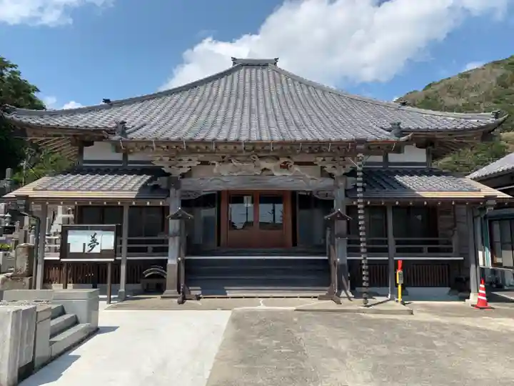 善覚寺の本殿・本堂