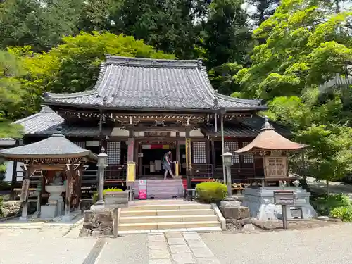 温泉寺の本殿・本堂