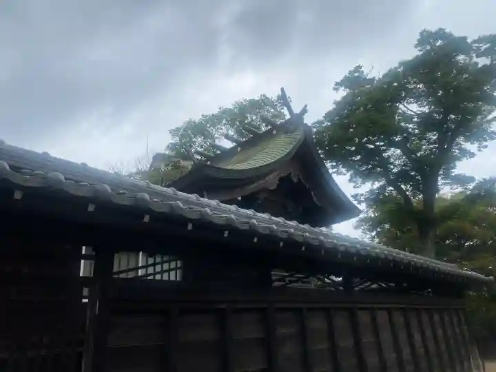 菊田神社の{uncategorized: "未分類", other: "その他", undefined: "問題あり", building: "その他建物", grave: "お墓", sacred_gate: "鳥居", guardian: "狛犬", statue: "像", buddha: "仏像", history: "歴史", nature: "自然", garden: "庭園", animal: "動物", pagoda: "塔", temizu: "手水舎", mountain_gate: "山門・神門", sanctuary: "本殿・本堂", subordinate: "末社・摂社", art: "芸術", scenery: "景色", jizo: "地蔵", ema: "絵馬", goshuin: "御朱印", omikuji: "おみくじ", items: "授与品その他", amulet: "お守り", goshuincho: "御朱印帳", eats: "食事", festival: "お祭り", votive_dance: "神楽", shichigosan: "七五三参", wedding: "結婚式", experience: "体験その他", initially: "初詣", around: "周辺", anti_infection: "感染症対策"}