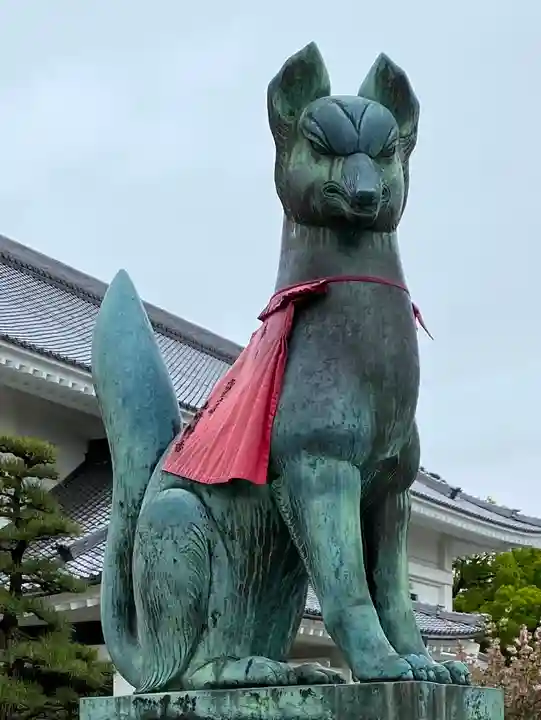 豊川閣 妙厳寺の狛犬