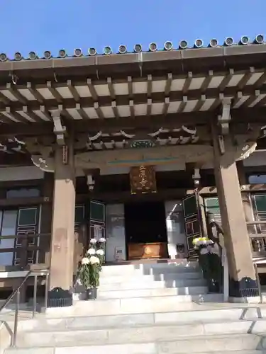 笠原寺の本殿・本堂