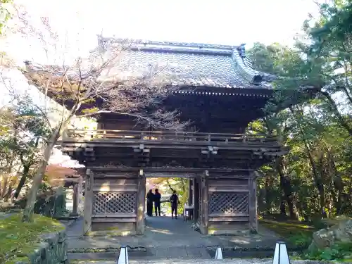 竹林寺の山門