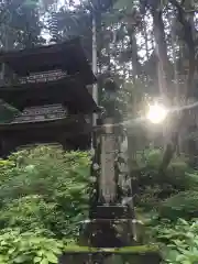 宝積山光前寺の狛犬