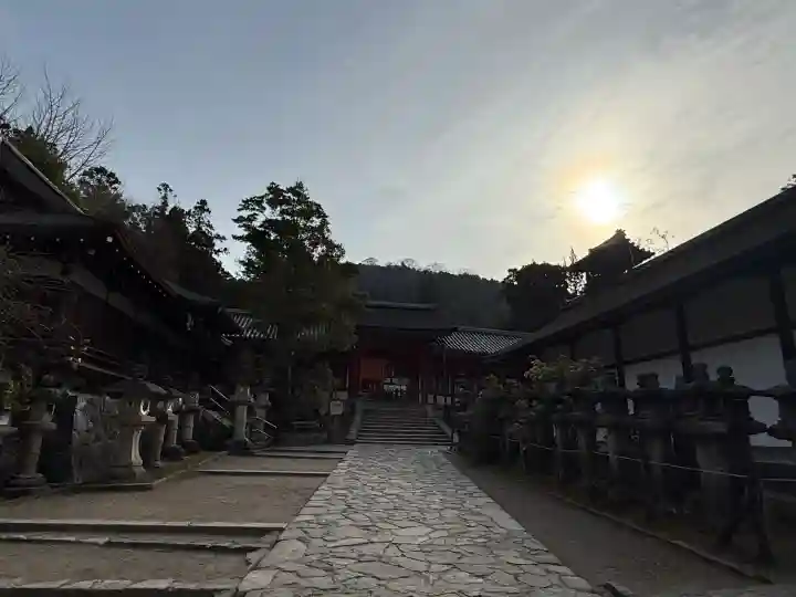 春日大社の{uncategorized: "未分類", other: "その他", undefined: "問題あり", building: "その他建物", grave: "お墓", sacred_gate: "鳥居", guardian: "狛犬", statue: "像", buddha: "仏像", history: "歴史", nature: "自然", garden: "庭園", animal: "動物", pagoda: "塔", temizu: "手水舎", mountain_gate: "山門・神門", sanctuary: "本殿・本堂", subordinate: "末社・摂社", art: "芸術", scenery: "景色", jizo: "地蔵", ema: "絵馬", goshuin: "御朱印", omikuji: "おみくじ", items: "授与品その他", amulet: "お守り", goshuincho: "御朱印帳", eats: "食事", festival: "お祭り", votive_dance: "神楽", shichigosan: "七五三参", wedding: "結婚式", experience: "体験その他", initially: "初詣", around: "周辺", anti_infection: "感染症対策"}