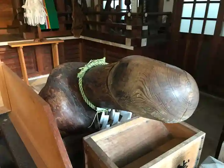 田縣神社の末社・摂社