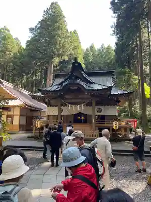 御岩神社の本殿・本堂