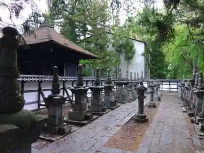 長國寺のお墓