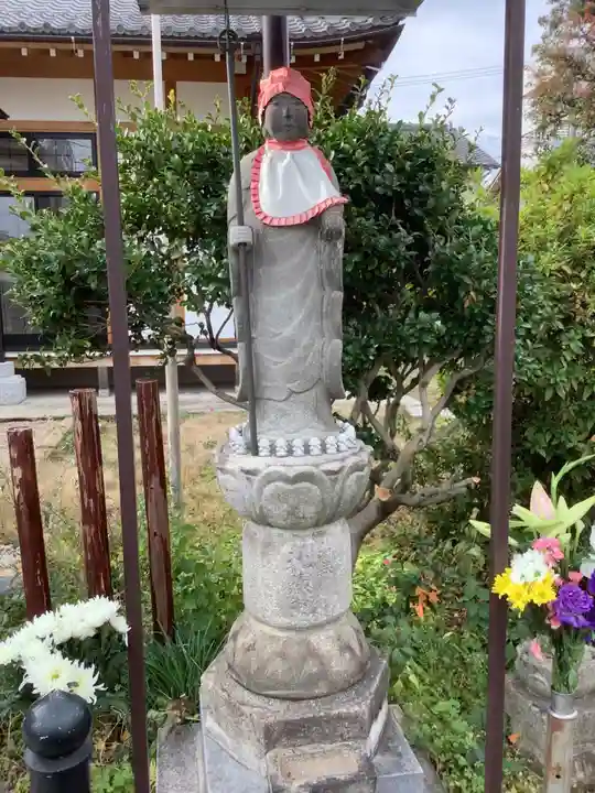 観音寺の地蔵
