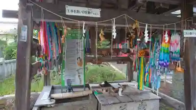 稗田野神社(薭田野神社)の手水舎