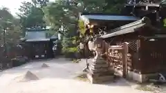 八大神社の建物その他