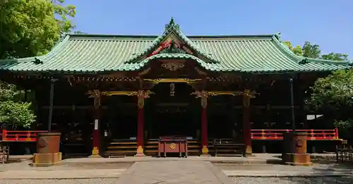 根津神社の本殿・本堂