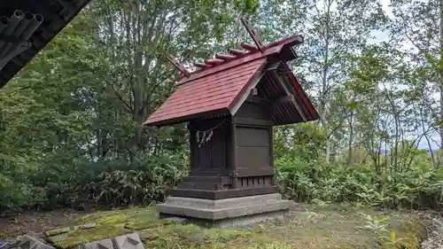 面白内神社の本殿