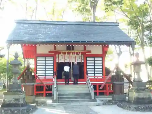 諏訪八幡神社の本殿