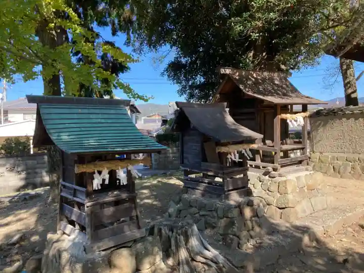 素鵞神社の末社・摂社