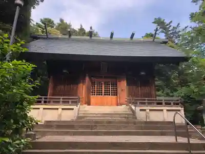 服部神社の本殿・本堂