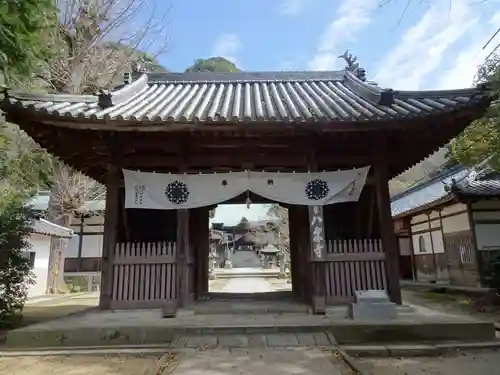 八栗寺の山門・神門