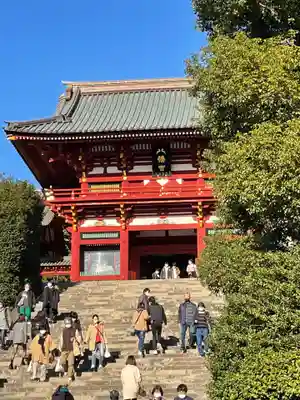 鶴岡八幡宮の山門・神門
