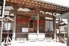 常性寺の本殿