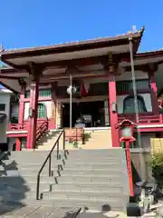 放生寺の本殿