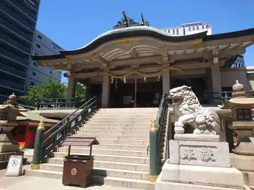 難波神社の本殿