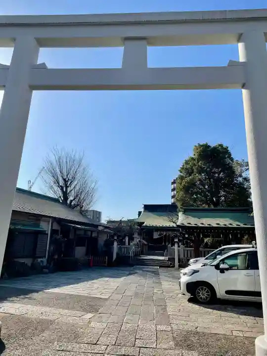新宿下落合氷川神社の{uncategorized: "未分類", other: "その他", undefined: "問題あり", building: "その他建物", grave: "お墓", sacred_gate: "鳥居", guardian: "狛犬", statue: "像", buddha: "仏像", history: "歴史", nature: "自然", garden: "庭園", animal: "動物", pagoda: "塔", temizu: "手水舎", mountain_gate: "山門・神門", sanctuary: "本殿・本堂", subordinate: "末社・摂社", art: "芸術", scenery: "景色", jizo: "地蔵", ema: "絵馬", goshuin: "御朱印", omikuji: "おみくじ", items: "授与品その他", amulet: "お守り", goshuincho: "御朱印帳", eats: "食事", festival: "お祭り", votive_dance: "神楽", shichigosan: "七五三参", wedding: "結婚式", experience: "体験その他", initially: "初詣", around: "周辺", anti_infection: "感染症対策"}