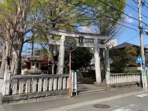 戸部杉山神社の鳥居