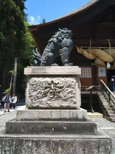 諏訪大社下社秋宮(長野県)