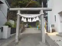 山の根熊野神社の鳥居