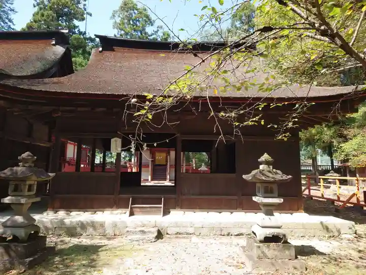 大井俣窪八幡神社の末社・摂社